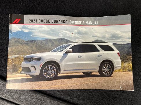 Used 2023 Dodge Durango GT image 40