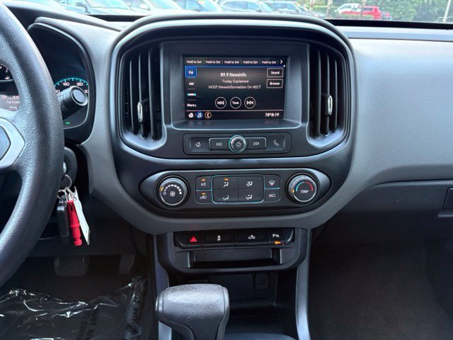 Used 2021 Chevrolet Colorado W/T w/ WT Convenience Package RWD image 16