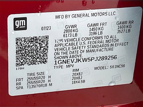 Used 2023 Chevrolet Traverse RS image 35