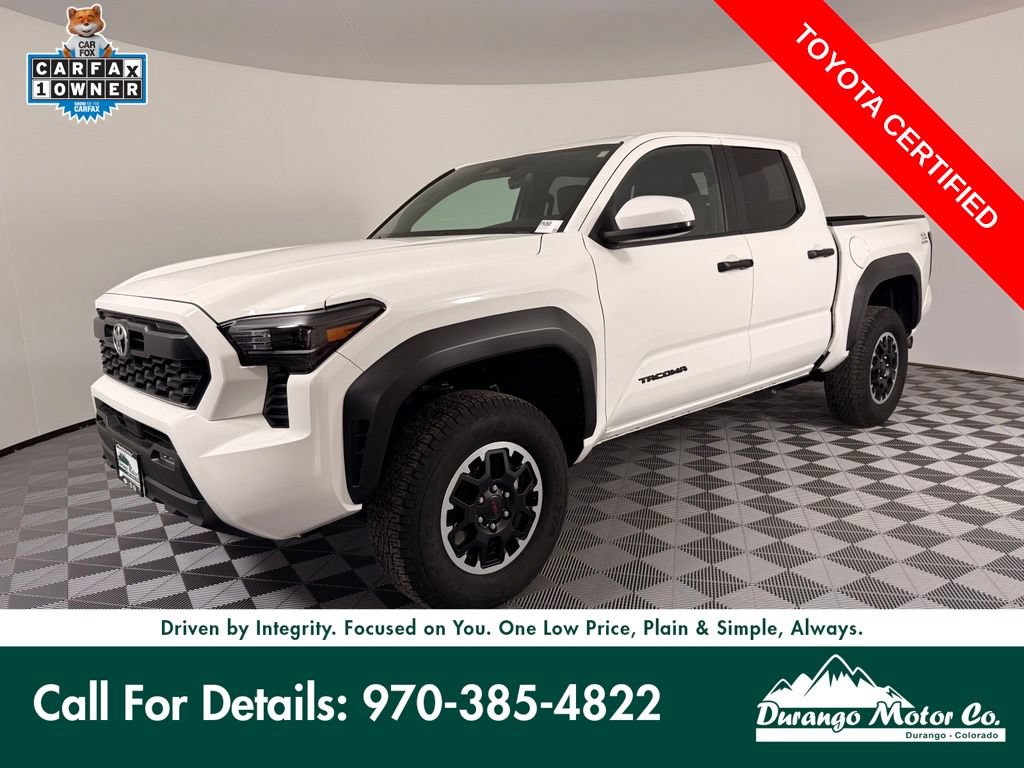 Certified 2025 Toyota Tacoma TRD Off-Road AWD/4WD image 1