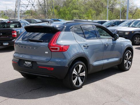 Certified 2023 Volvo XC40 Recharge Plus AWD/4WD image 7