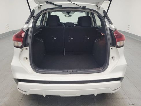 Used 2024 Nissan Kicks S FWD image 29