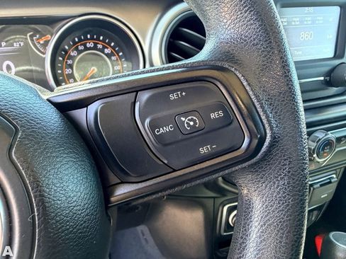 Used 2019 Jeep Wrangler Sport AWD/4WD image 21