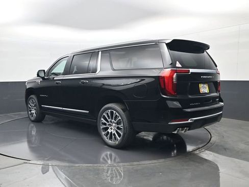 New 2026 GMC Yukon XL Denali image 7
