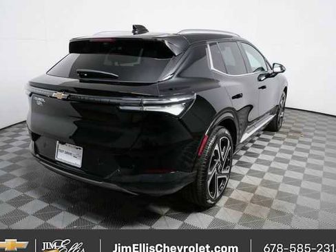 New 2026 Chevrolet Equinox EV LT w/ Convenience Package II FWD image 3