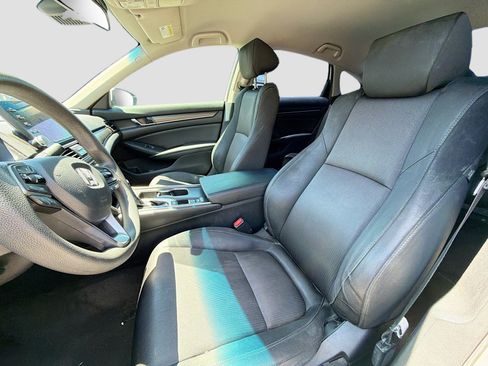 Used 2019 Honda Accord LX image 12