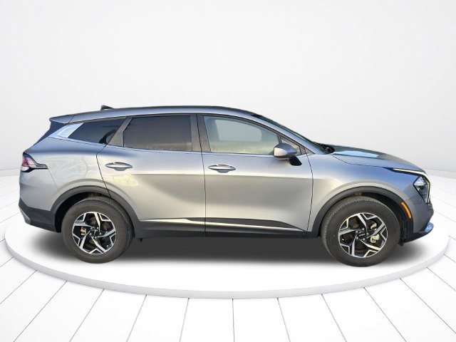 Used 2023 Kia Sportage LX AWD/4WD image 3