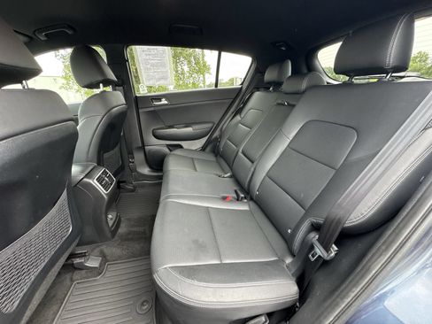 Used 2020 Kia Sportage S FWD image 21