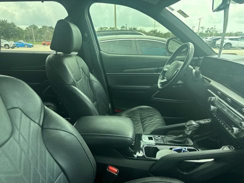 Certified 2024 Kia Telluride EX X-Line AWD/4WD image 13