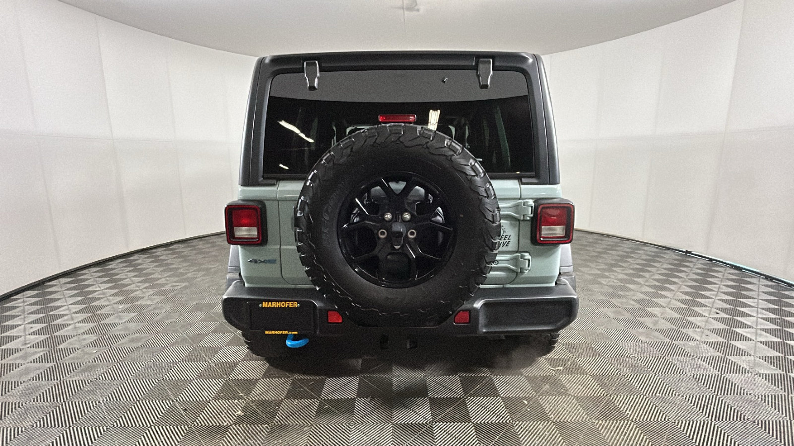 Used 2024 Jeep Wrangler Unlimited AWD/4WD image 4