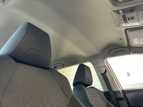 Certified 2024 Toyota RAV4 XLE FWD image 21