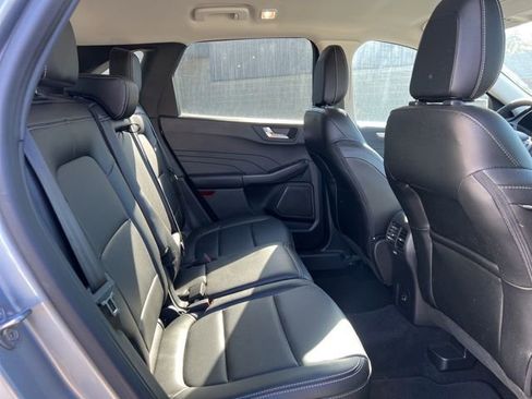 Used 2022 Ford Escape SEL image 13