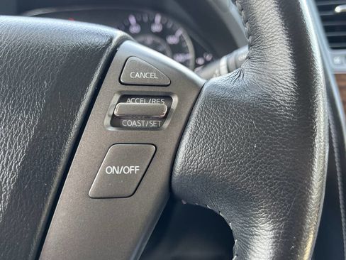 Used 2017 Nissan Armada SL image 24