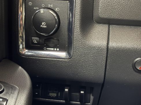 Used 2010 Dodge Ram 3500 Truck Laramie w/ Protection Group AWD/4WD image 15