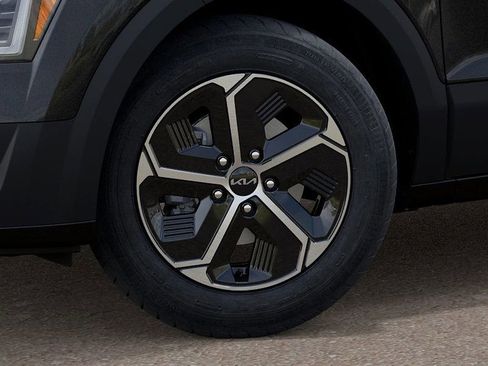 New 2025 Kia Niro EX image 9