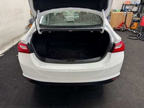 Used 2023 Chevrolet Malibu LT image 6