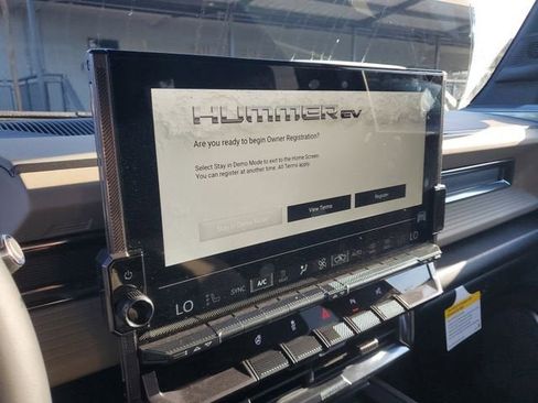 New 2026 GMC Hummer EV SUV image 21