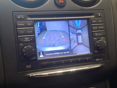 Used 2013 Nissan Rogue SL AWD/4WD image 14