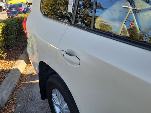 Used 2013 Toyota Land Cruiser image 13