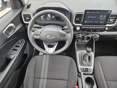 New 2026 Hyundai Venue SEL FWD image 27