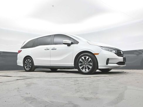 Used 2023 Honda Odyssey EX-L image 28