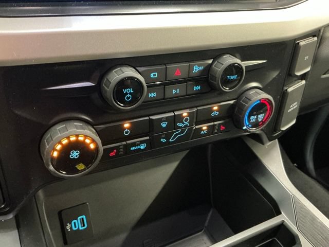 New 2026 Ford F250 XLT w/ XLT Premium Package AWD/4WD image 24