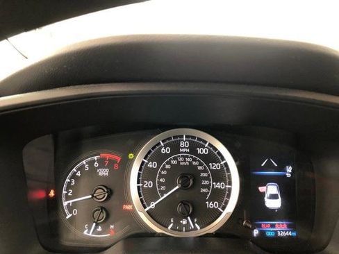 Certified 2022 Toyota Corolla LE FWD image 35