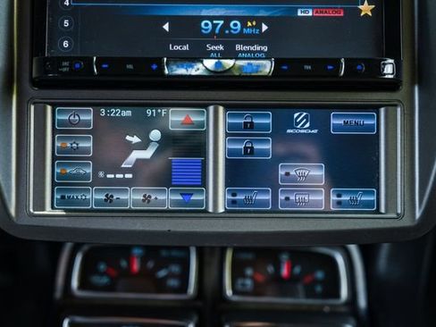 Used 2010 Chevrolet Camaro SS w/ RS Package RWD image 17