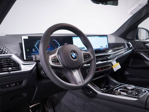 New 2026 BMW X7 xDrive40i image 6