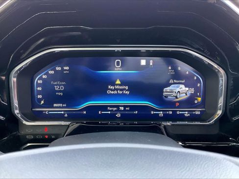 Used 2022 Chevrolet Silverado 1500 LTZ image 26