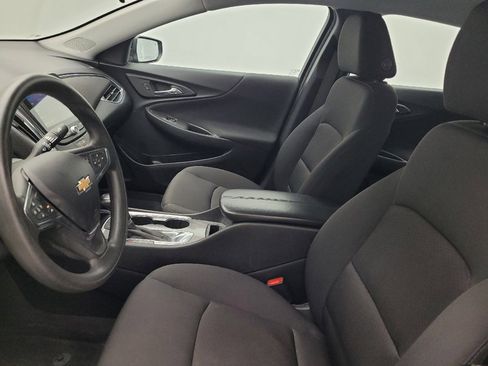 Used 2020 Chevrolet Malibu LT image 17