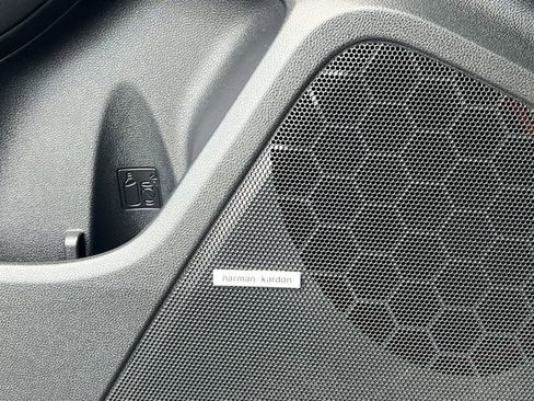 Certified 2025 Subaru Crosstrek 2.5i Limited w/ Popular Package #4A image 25