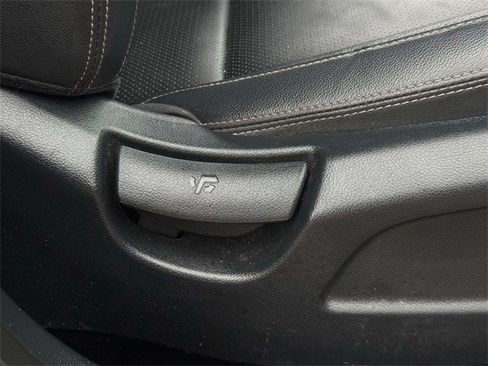 Used 2022 Kia Sportage EX image 31