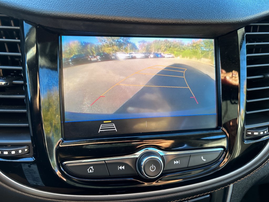 Used 2020 Chevrolet Trax LS w/ Tint and Cruise Package FWD image 30