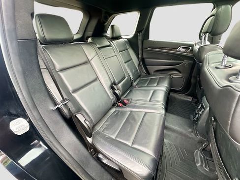 Used 2018 Jeep Grand Cherokee Overland AWD/4WD image 30