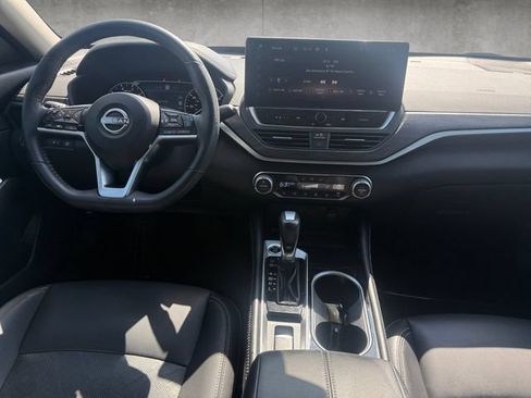 Used 2023 Nissan Altima 2.5 SL AWD/4WD image 21