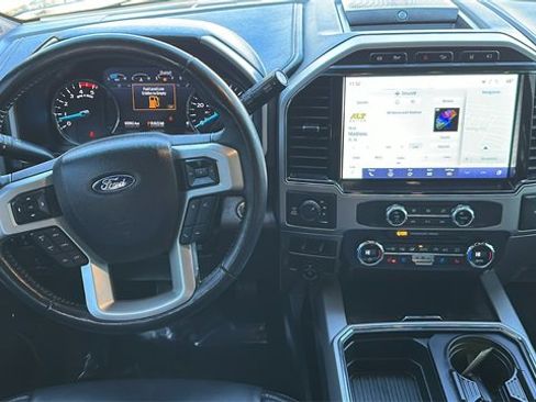 Certified 2022 Ford F250 Lariat w/ Lariat Ultimate Package image 22