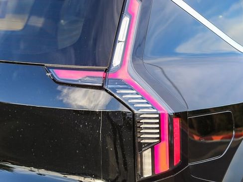 New 2026 Kia EV9 Light image 9