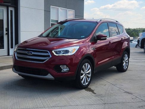 Used 2017 Ford Escape Titanium w/ Equipment Group 301A AWD/4WD image 24