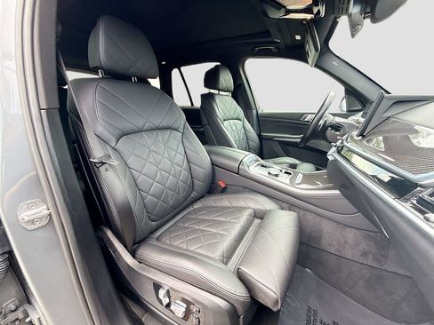 Used 2024 BMW X5 M60i w/ Climate Comfort Package AWD/4WD image 16