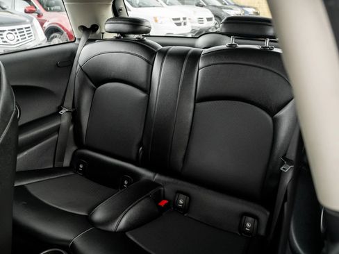 Used 2014 MINI Cooper S image 8