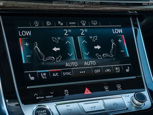 Used 2025 Audi Q8 Prestige image 36