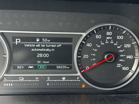 Used 2022 Kia Sorento S FWD image 25