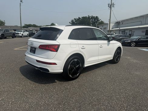 Used 2019 Audi SQ5 Premium Plus w/ Premium Plus Package AWD/4WD image 3