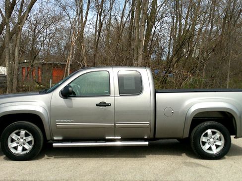 Used 2013 GMC Sierra 1500 SLE w/ Power Tech Package image 6