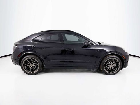 New 2025 Porsche Macan Turbo Electric image 8