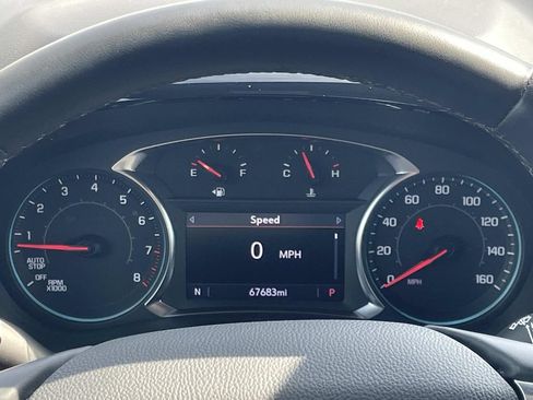 Used 2023 Chevrolet Traverse LT AWD/4WD image 29