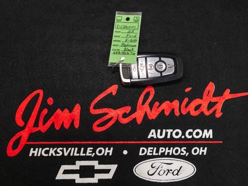 Used 2025 Ford F250 Platinum image 44