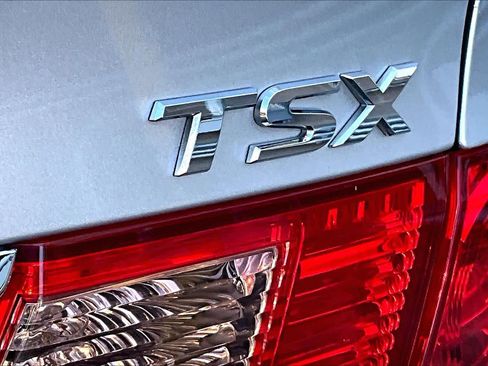 Used 2012 Acura TSX Sedan image 9