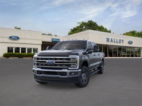 New 2026 Ford F250 Lariat w/ FX4 Off-Road Package image 2